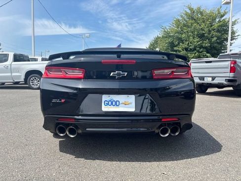 Used 2018 Chevrolet Camaro ZL1 RWD image 4