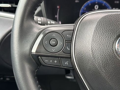 Certified 2025 Toyota Corolla Cross XLE AWD/4WD image 25