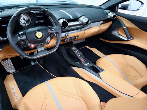Certified 2021 Ferrari 812 GTS RWD image 18