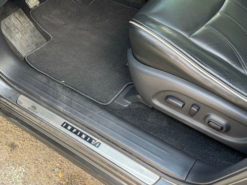 Used 2019 INFINITI QX60 Luxe w/ Essential Package image 14