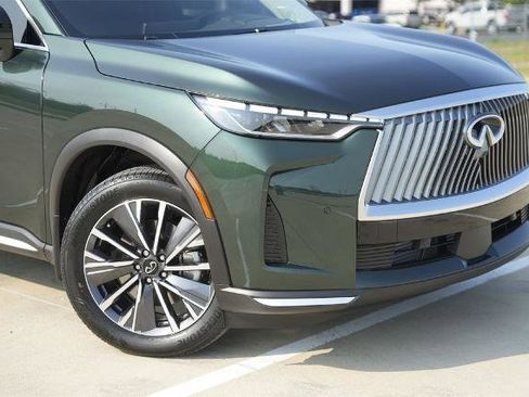 Certified 2026 INFINITI QX60 Luxe w/ Cargo Package image 3