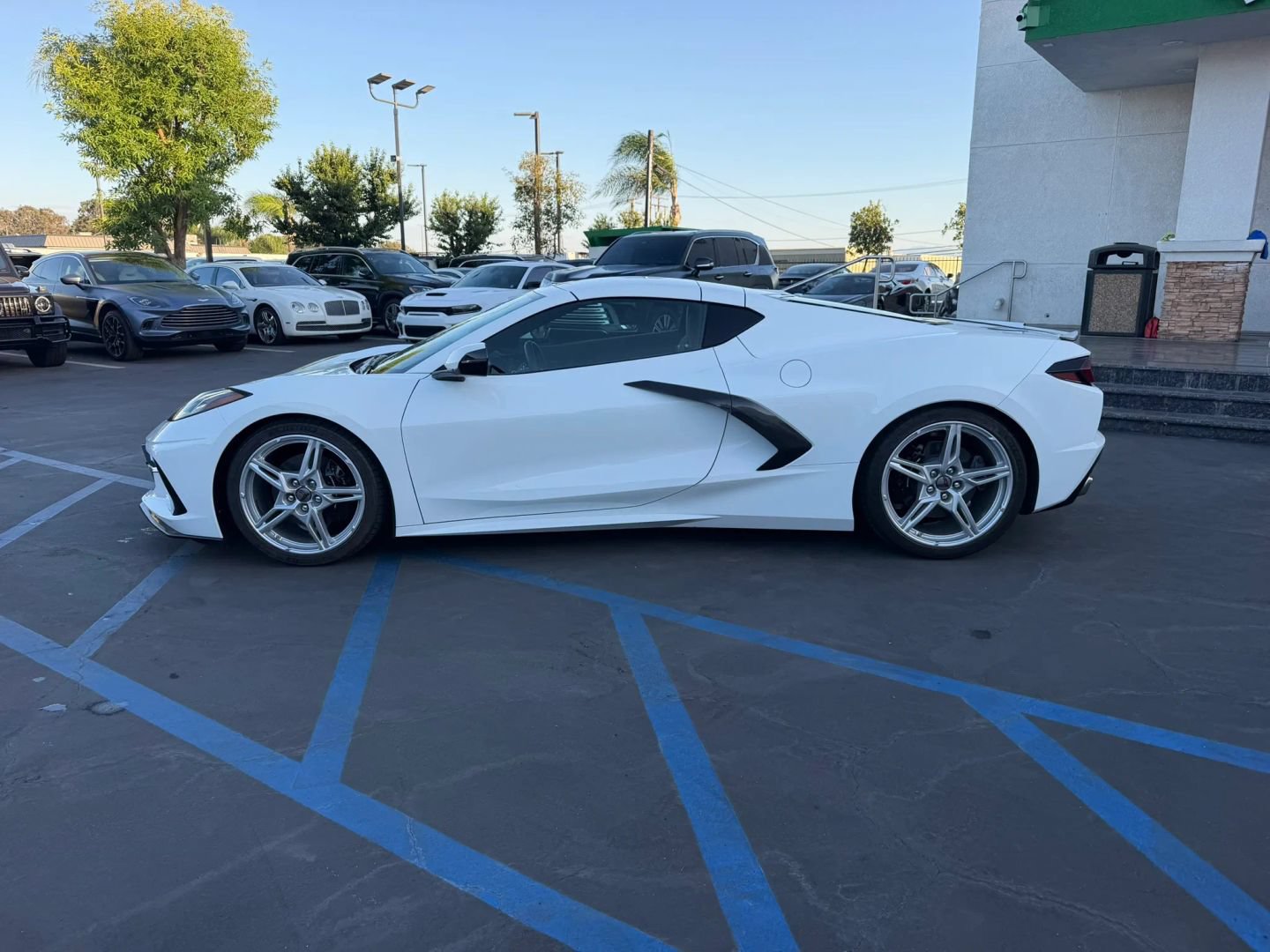 Used 2025 Chevrolet Corvette Stingray Coupe w/ 1LT RWD image 5