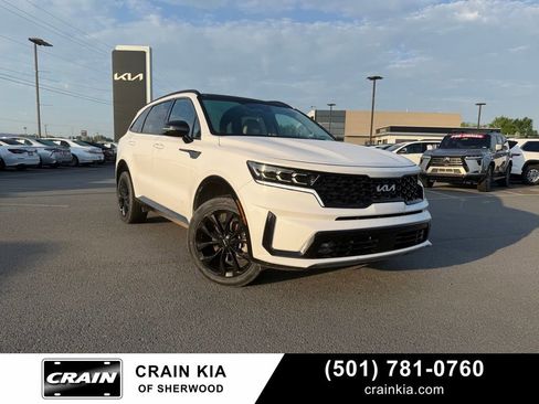 Used 2023 Kia Sorento SX AWD/4WD image 1