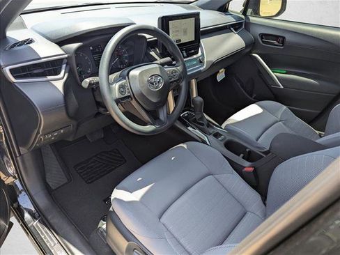 Certified 2025 Toyota Corolla Cross AWD Hybrid image 3