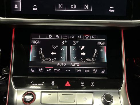 Used 2023 Audi RS 7 Sportback w/ Carbon Optic Package image 20