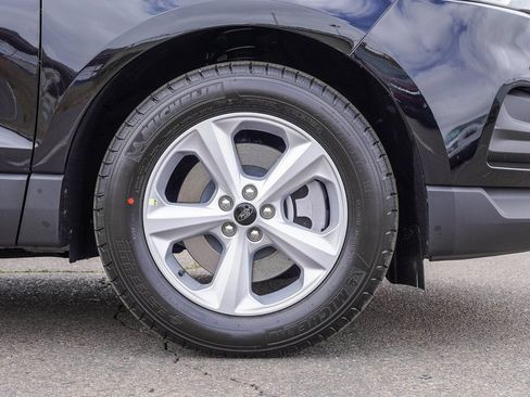 New 2024 Ford Edge SE AWD/4WD image 11