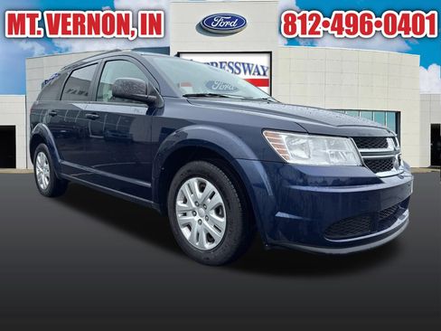 Used 2020 Dodge Journey SE FWD image 6