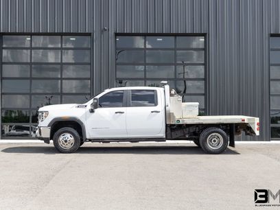 Used 2023 GMC Sierra 3500 Pro w/ Convenience Package
