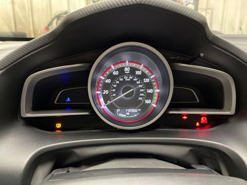 Used 2015 MAZDA MAZDA3 i SV image 18