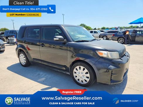 Used 2013 Scion xB FWD image 5