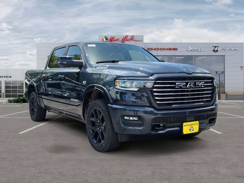 New 2026 RAM 1500 Laramie AWD/4WD image 7