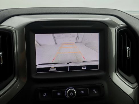 Used 2024 GMC Sierra 2500 Pro w/ Convenience Package image 25