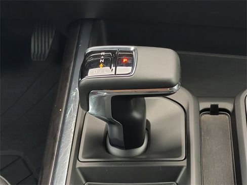 Used 2023 Chevrolet Silverado 1500 LTZ w/ LTZ Convenience Package II image 16