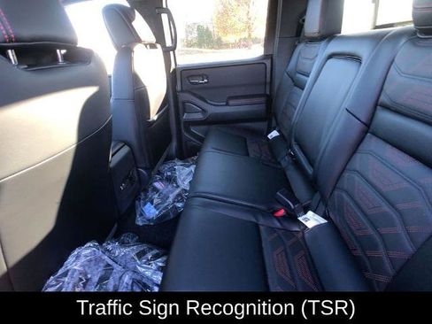 Certified 2025 Nissan Frontier PRO-4X w/ Pro Premium Package AWD/4WD image 30
