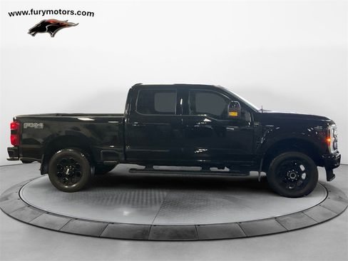 Used 2024 Ford F250 Lariat w/ Lariat Ultimate Package image 2
