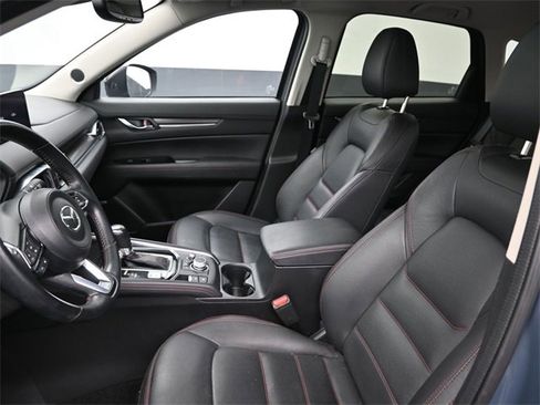 Certified 2023 MAZDA CX-5 Carbon Edition image 25