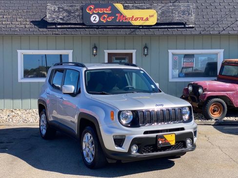 Used 2021 Jeep Renegade Latitude w/ Convenience Group image 1