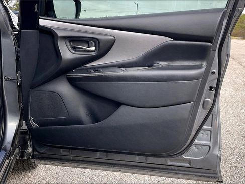 Used 2019 Nissan Murano SV image 29