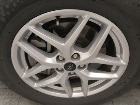 Used 2023 Ford Edge SEL image 31