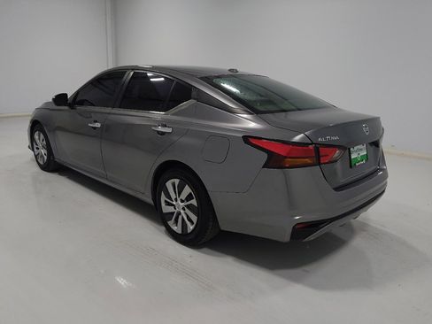 Used 2019 Nissan Altima 2.5 S image 5
