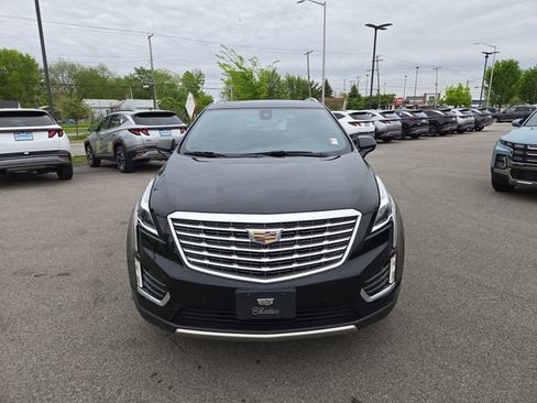 Used 2017 Cadillac XT5 Platinum AWD/4WD image 3
