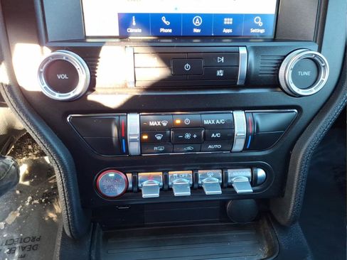 Used 2021 Ford Mustang Convertible w/ Equipment Group 101A image 17