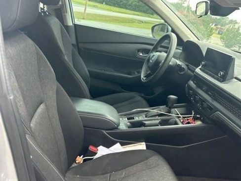 Used 2023 Honda Accord LX image 8