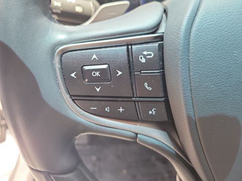 Certified 2024 Lexus ES 350 F Sport w/ Technology Package FWD image 27