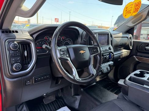 Used 2022 Chevrolet Silverado 2500 LT w/ Convenience Package AWD/4WD image 18