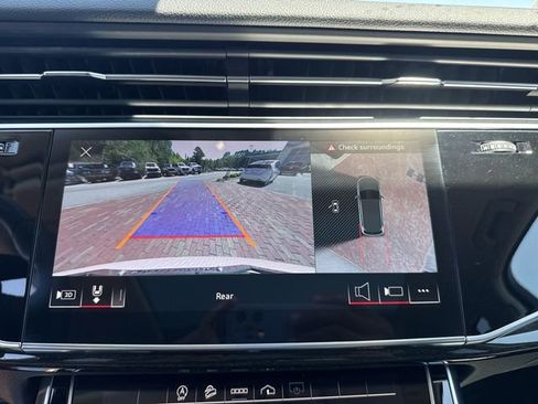 Used 2022 Audi Q7 3.0T Premium AWD/4WD image 19