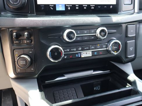Used 2024 Ford F250 Limited w/ FX4 Off-Road Package AWD/4WD image 21
