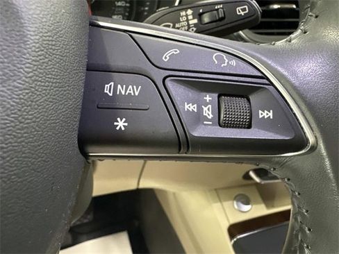 Used 2019 Audi Q5 2.0T Premium w/ Convenience Package image 15