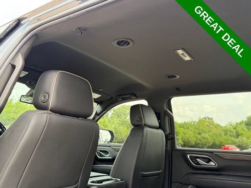 Used 2021 Chevrolet Suburban Premier w/ Texas Edition RWD image 39