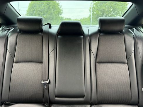 Used 2021 Honda Accord Sport image 17