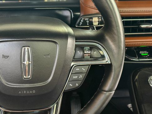 Used 2022 Lincoln Nautilus Reserve w/ Equipment Group 201A AWD/4WD image 32