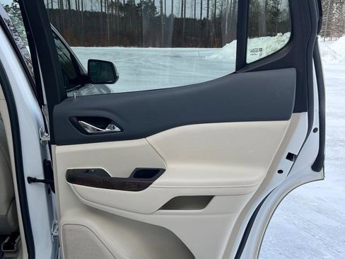 Used 2021 GMC Acadia Denali w/ Denali Ultimate Package image 21