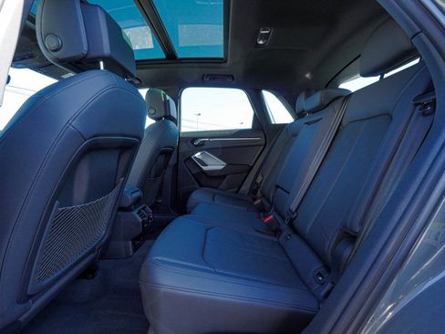 Used 2024 Audi Q3 2.0T Premium Plus image 31