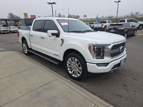Used 2023 Ford F150 Limited image 7