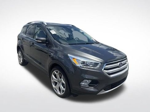 Used 2019 Ford Escape Titanium FWD image 6