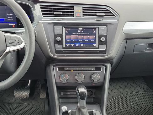 Used 2023 Volkswagen Tiguan S AWD/4WD image 21