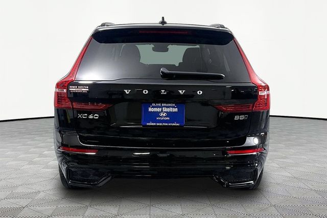 Used 2024 Volvo XC60 B5 Ultimate AWD/4WD image 4