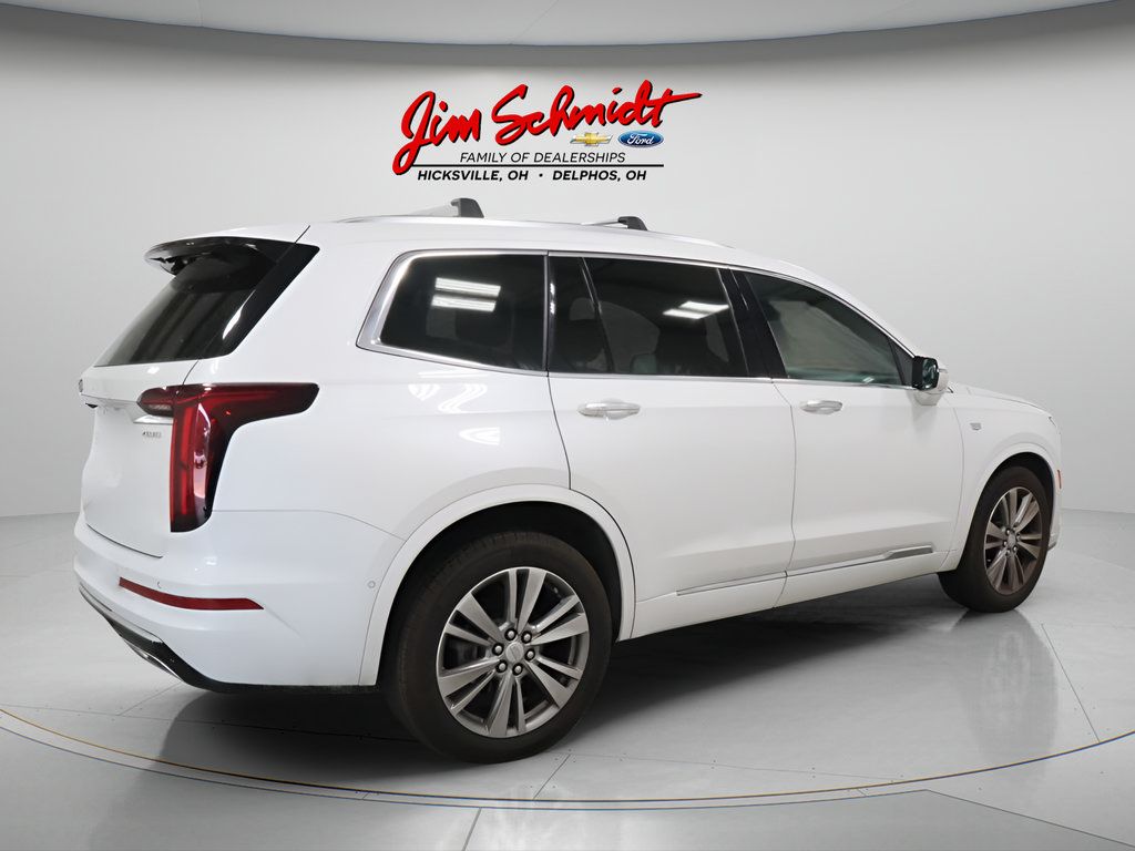 Used 2024 Cadillac XT6 Premium Luxury w/ Technology Package AWD/4WD image 4