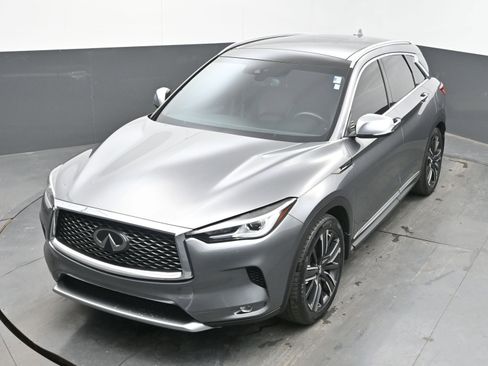 Used 2021 INFINITI QX50 Luxe w/ Appearance Package image 31