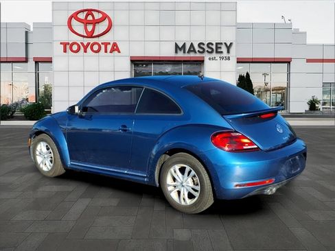 Used 2019 Volkswagen Beetle 2.0T S image 5