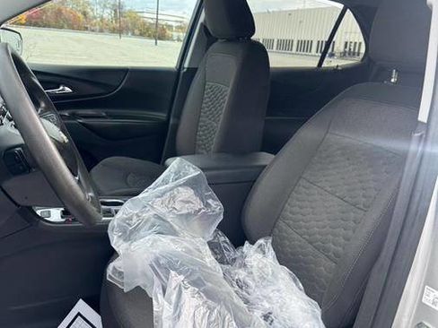 Used 2021 Chevrolet Equinox LT w/ LPO, Cargo Package image 27