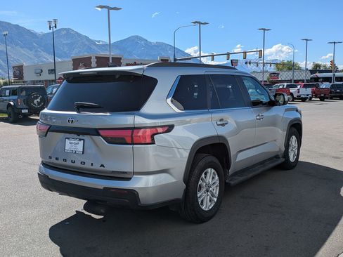 Used 2025 Toyota Sequoia SR5 AWD/4WD image 3