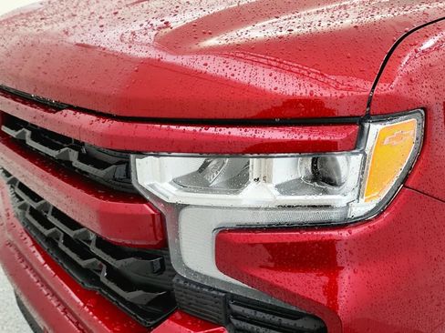 Used 2024 Chevrolet Silverado 1500 RST image 14