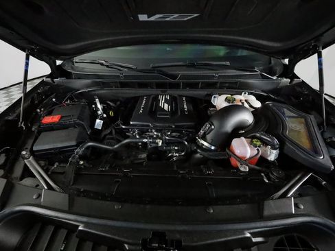 Used 2025 Cadillac Escalade V image 41