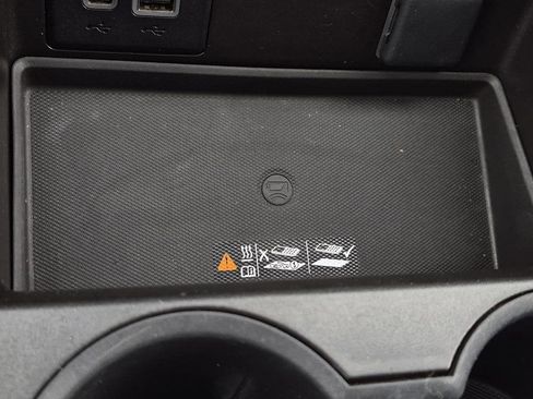 Used 2023 GMC Yukon Denali image 38