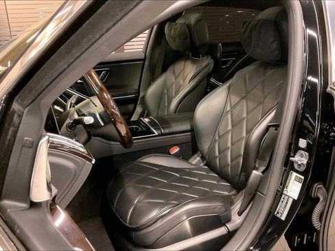 Certified 2022 Mercedes-Benz Maybach S 580 Maybach S 580 image 16